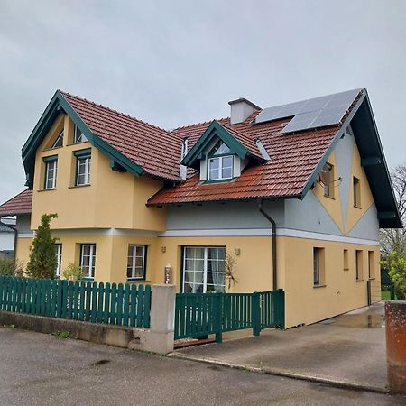 Vronis-Apartment Stephanshart Eksteriør bilde